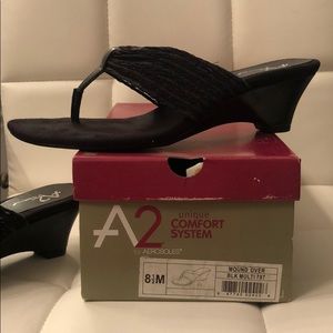 New Black Multi Sandals Thongs Wedges Aerosoles